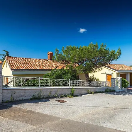 Perla Holiday home
